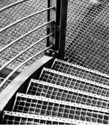 Escalera de tramex - Acero Alpha